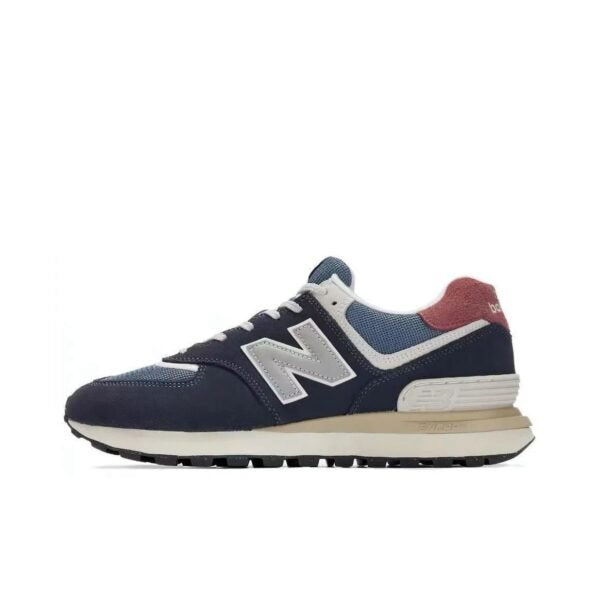 NB – Trendy Trainers